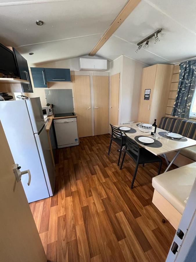 Mobil Home 8 Personnes Camping L'Elysee Vagues Oceanes 勒格罗-迪鲁瓦 外观 照片